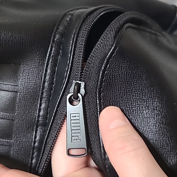 Bagpack - Picture 3 of 3